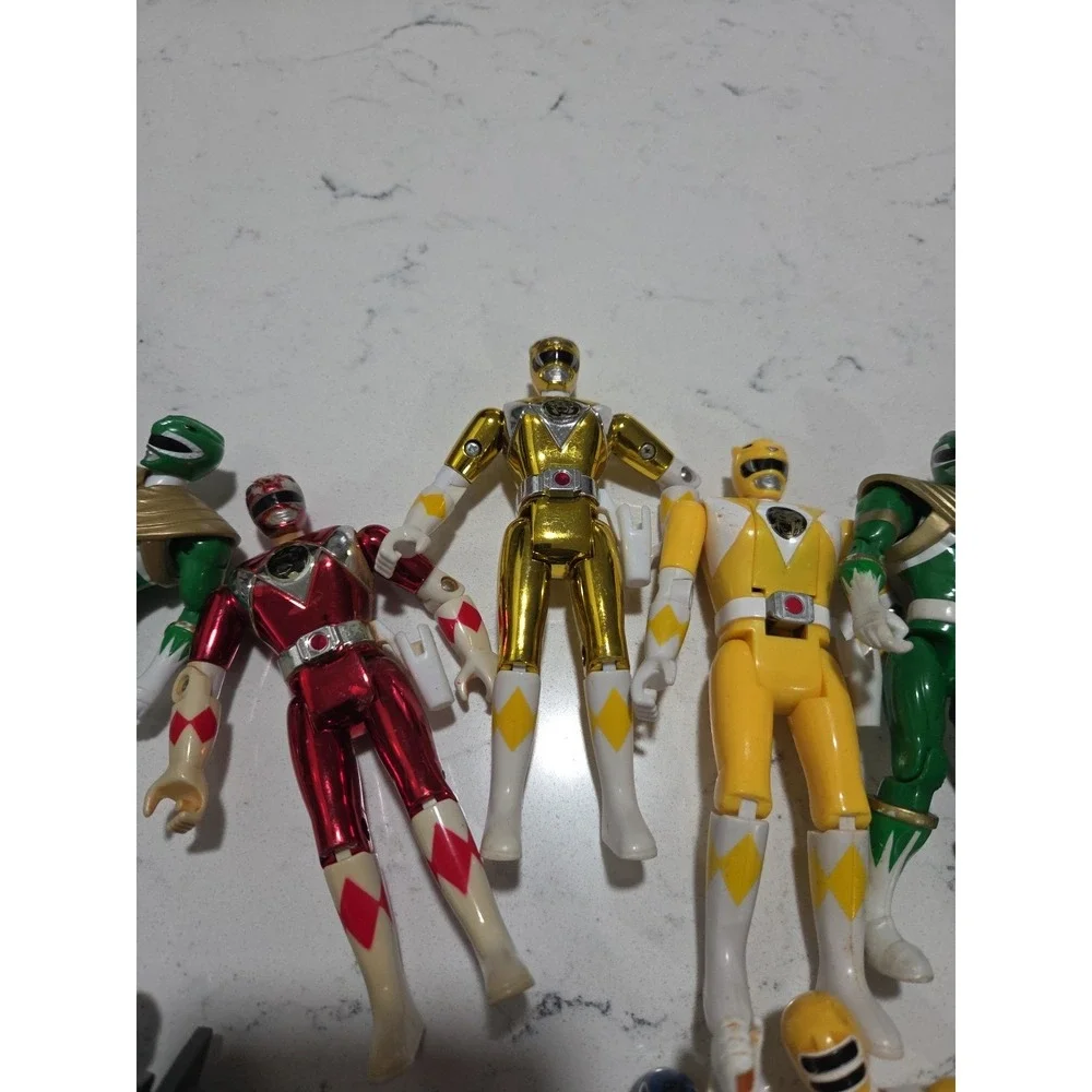Power Rangers Action Figures Lot Mix Of 17